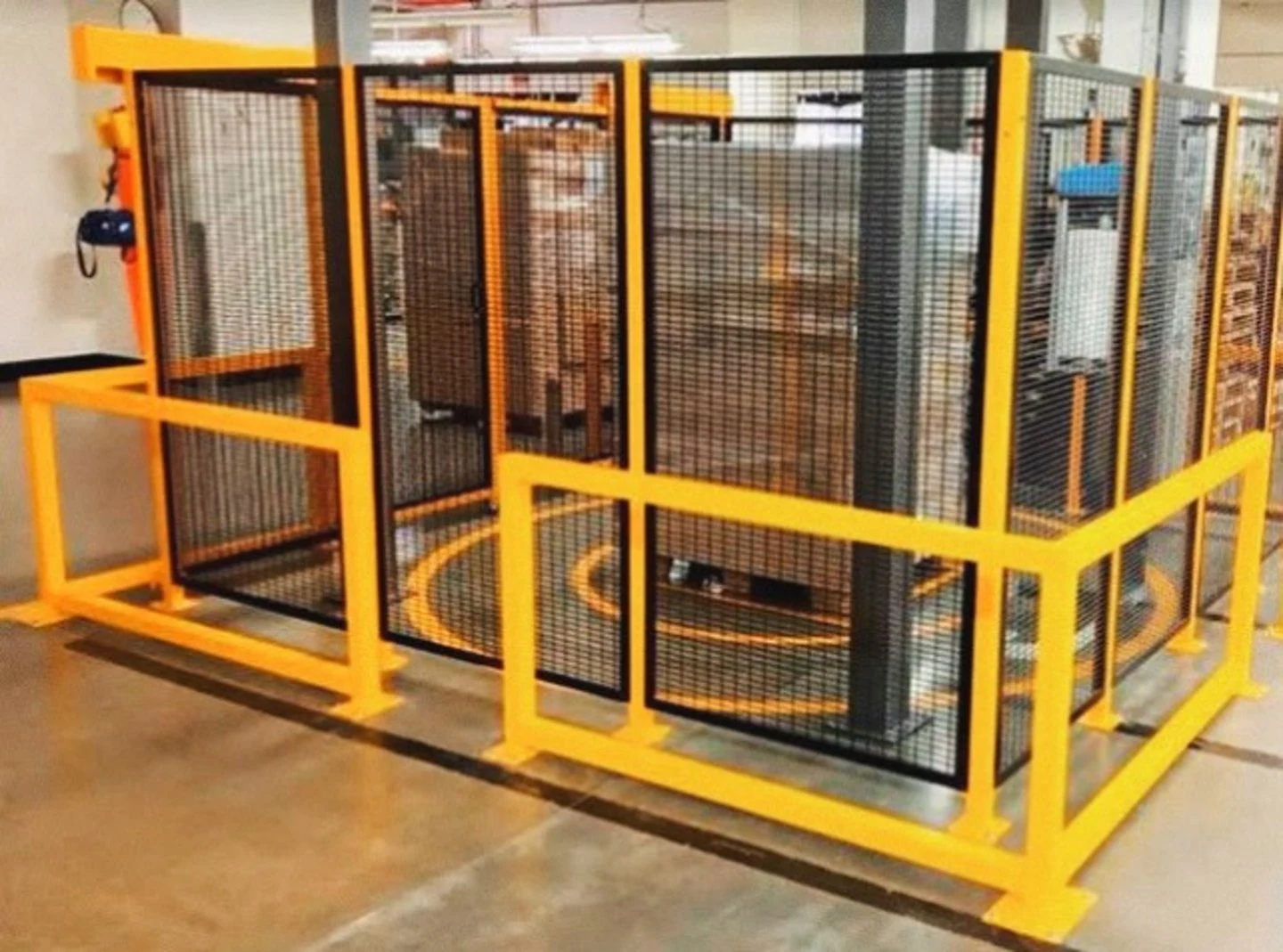 Nuestros trabajos de Guardas y protecciones de seguridad · 3